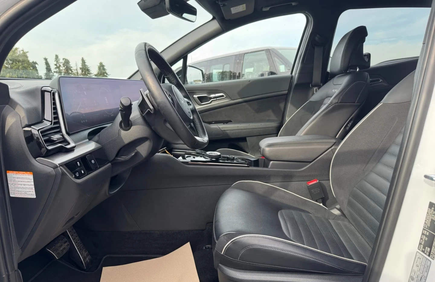 Kia Sportage 1.6PHEV/265HP/GT-LINE/4X4/360/PANO/ACC/KLESS/143a | Mobile.bg � ����������� 12