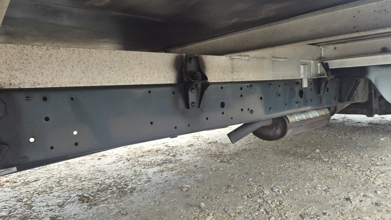 Iveco Daily 35c17* КЛИМАТИК* БОРД* 4.20м.* ШВЕЙЦАРИЯ* , снимка 12 - Бусове и автобуси - 53274623