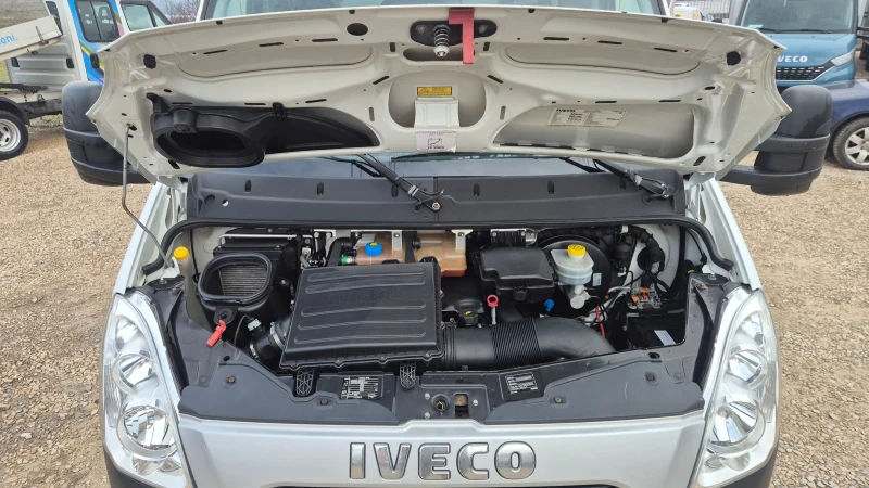 Iveco Daily 35c17* КЛИМАТИК* БОРД* 4.20м.* ШВЕЙЦАРИЯ* , снимка 13 - Бусове и автобуси - 53274623
