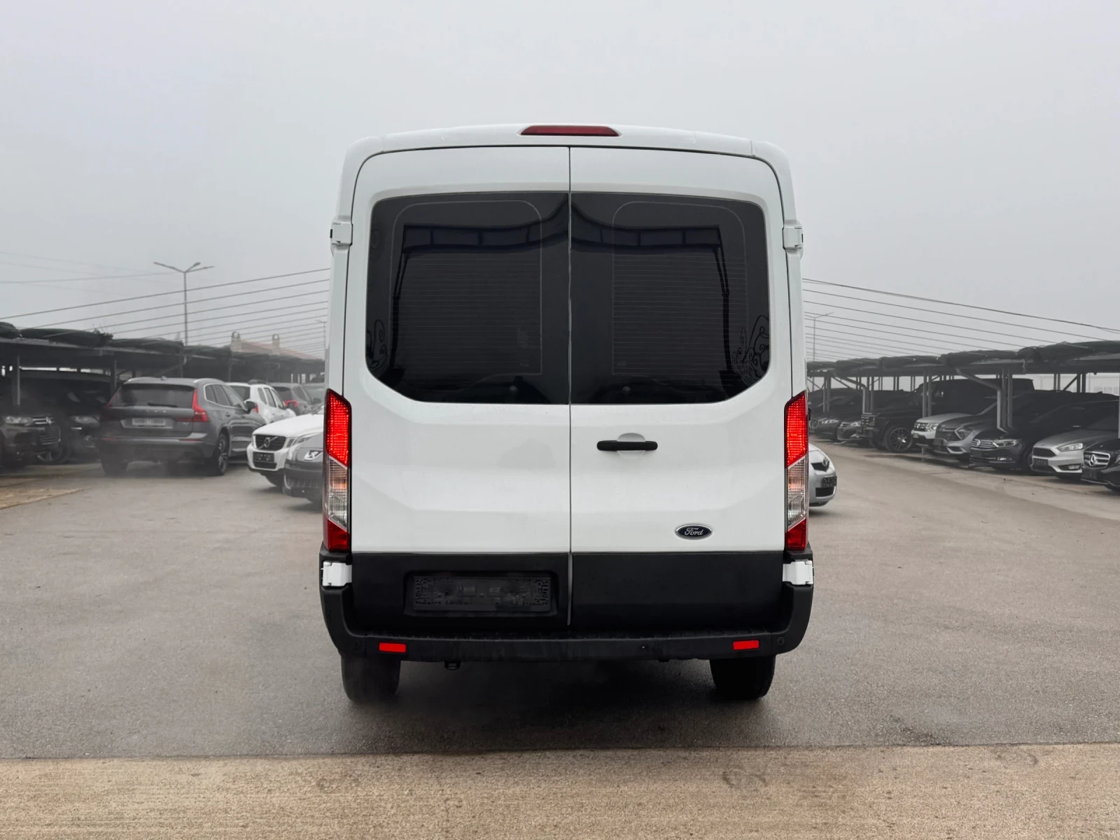Ford Transit 2.0TDCI EURO 6B - изображение 10