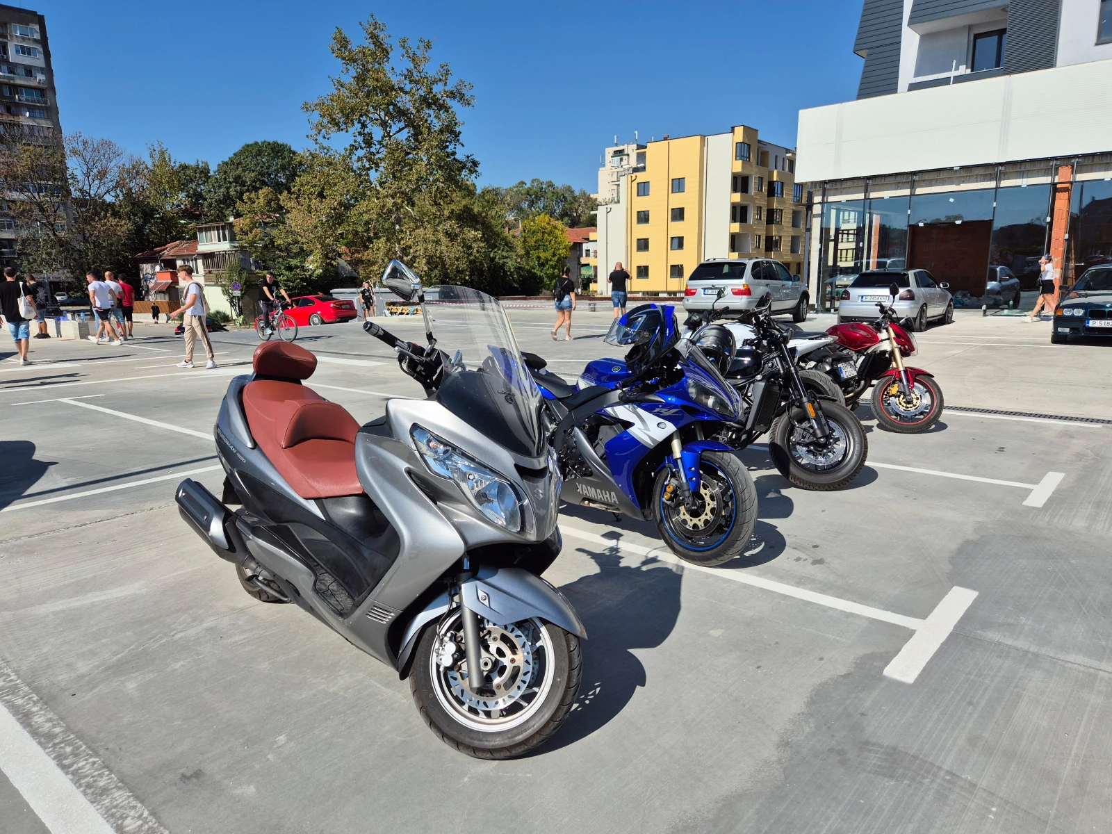 Suzuki Burgman AN 400 K7, снимка 8 - Мотоциклети и мототехника - 54101604