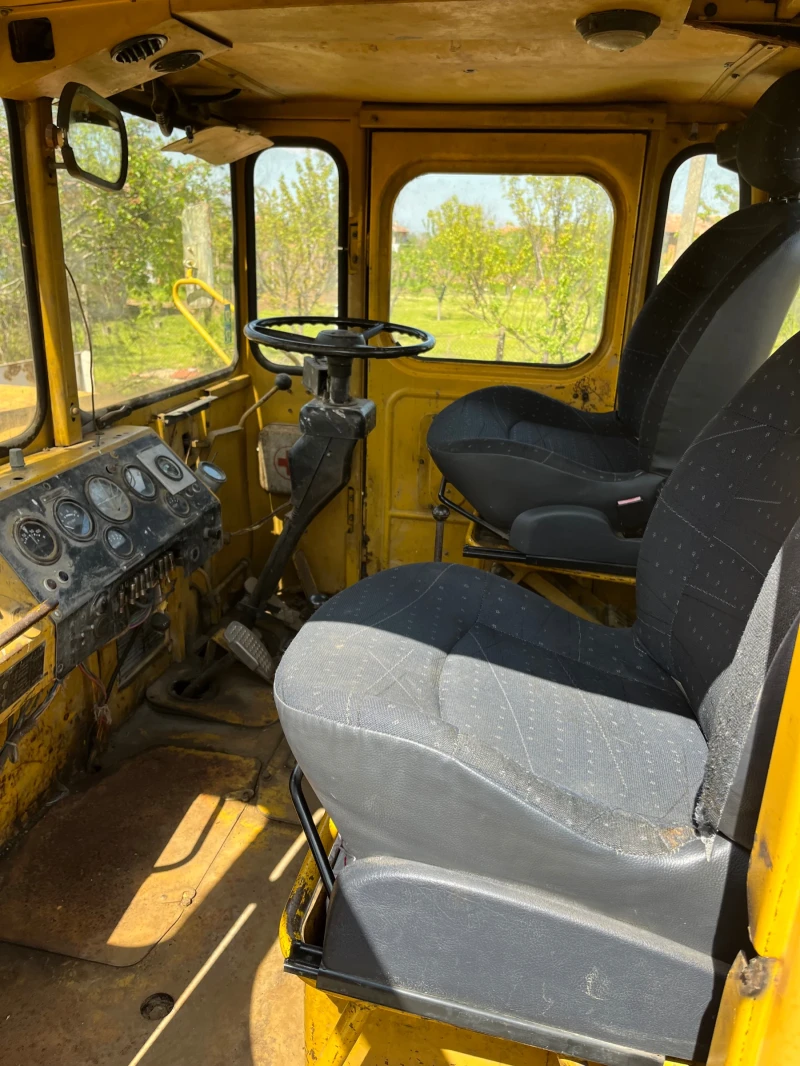 Трактор Кировец K700, снимка 3 - Селскостопанска техника - 51698854