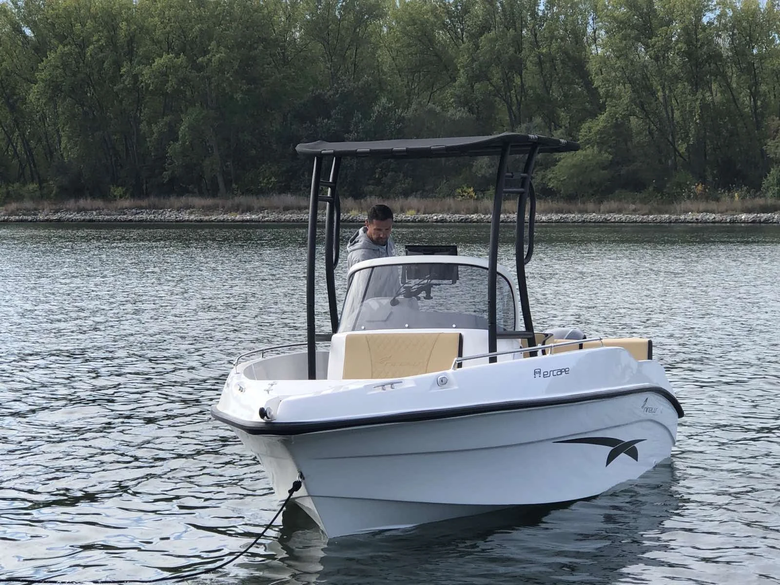  Nireus Omega 53 Escape | Mobile.bg   12