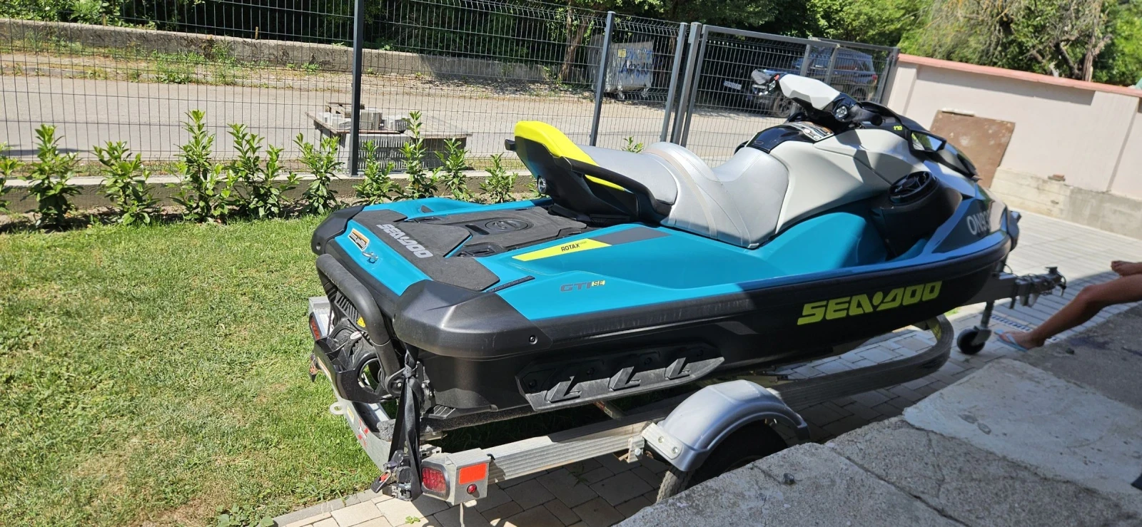 Джет Bombardier Sea Doo НОВ! GTIse 170 + колесар+ Sound System + покривало - изображение 4