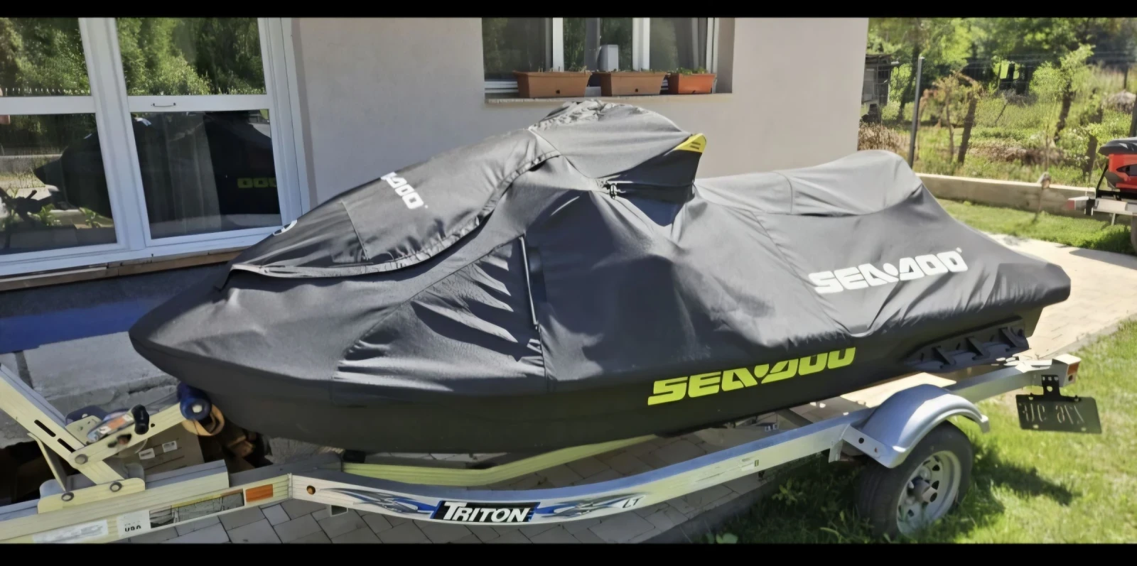 Джет Bombardier Sea Doo GTIse 170 + колесар + Sound System + покривало, снимка 11 - Воден транспорт - 51108296