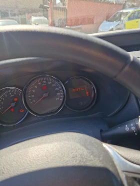 Dacia Dokker 1.6  , 102 коня  Газ - Бензин, снимка 12