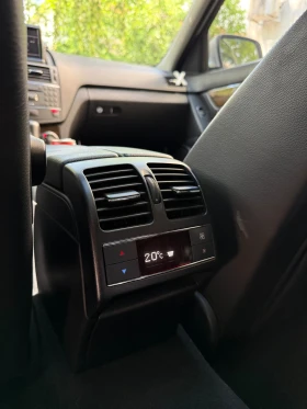 Mercedes-Benz C 320, снимка 9
