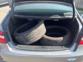 Mercedes-Benz E 350 * CARFAX * ЛИЦЕНЗИРАН ДИЛЪР, снимка 11