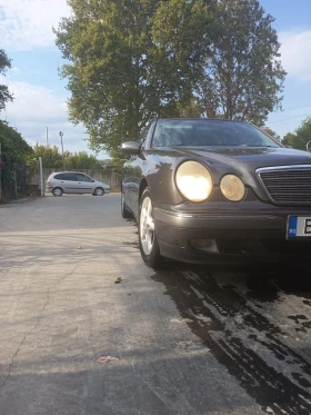 Mercedes-Benz E 220 220CDI, снимка 5