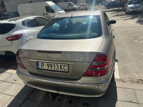 Mercedes-Benz E 320, снимка 4