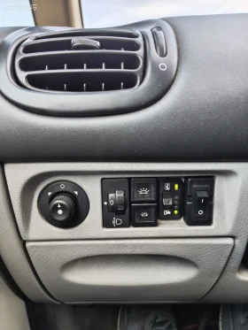 Citroen Xsara picasso, снимка 13 - Автомобили и джипове - 53631829