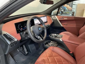 BMW iX xDrive60/FACELIFT/M-SPORT/PANO SKY/ICONIC GLOW/B&W - 83880 € / 164055.02 лв. - 87520450 9