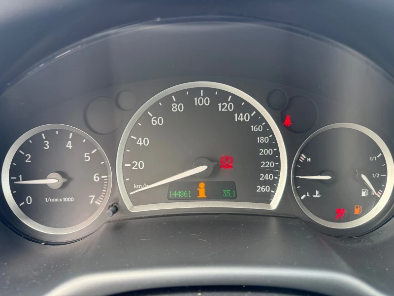 Saab 9-3 1.8 T CABRIO ТОП СЪСТОЯНИЕ, снимка 13 - Автомобили и джипове - 40835349