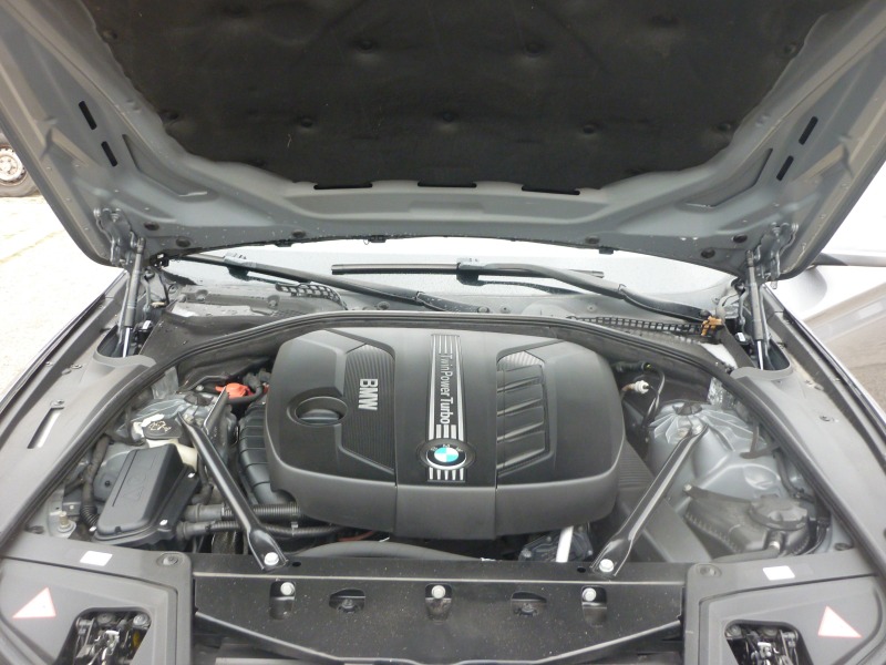BMW 525 X-DRIVE FULL, снимка 13 - Автомобили и джипове - 46356856