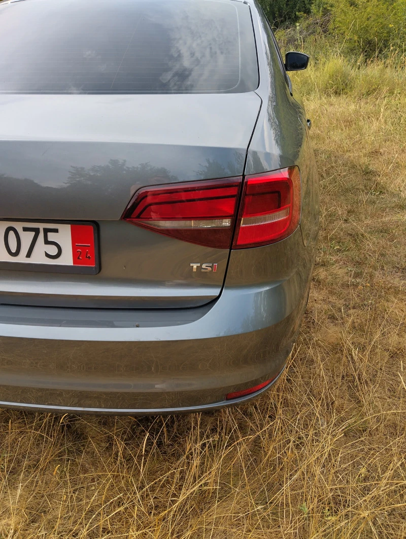 VW Jetta 1.4 tsi, снимка 7 - Автомобили и джипове - 46801152