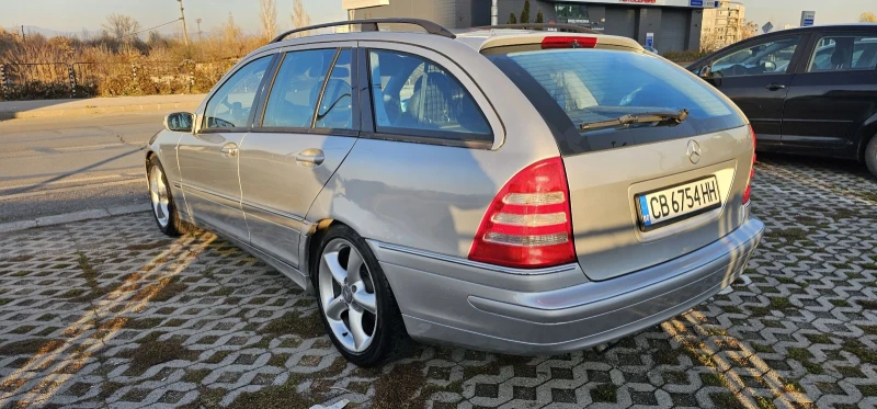 Mercedes-Benz C 200 Avangard, снимка 9 - Автомобили и джипове - 47810432