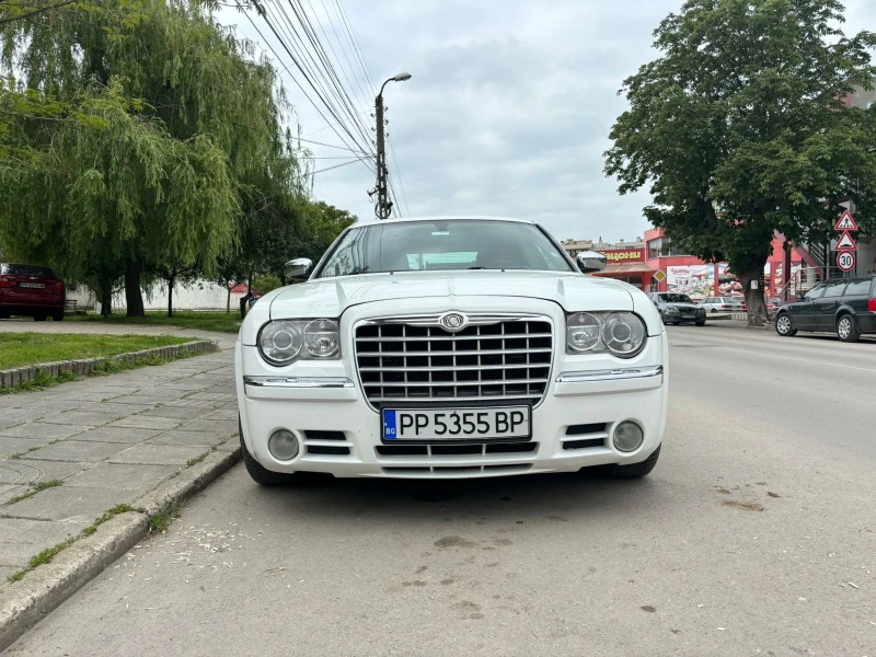 Chrysler 300c, снимка 3 - Автомобили и джипове - 48758123