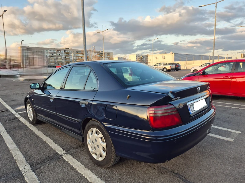 Honda Accord 1.6 LS / Капарирана, снимка 3 - Автомобили и джипове - 49239994