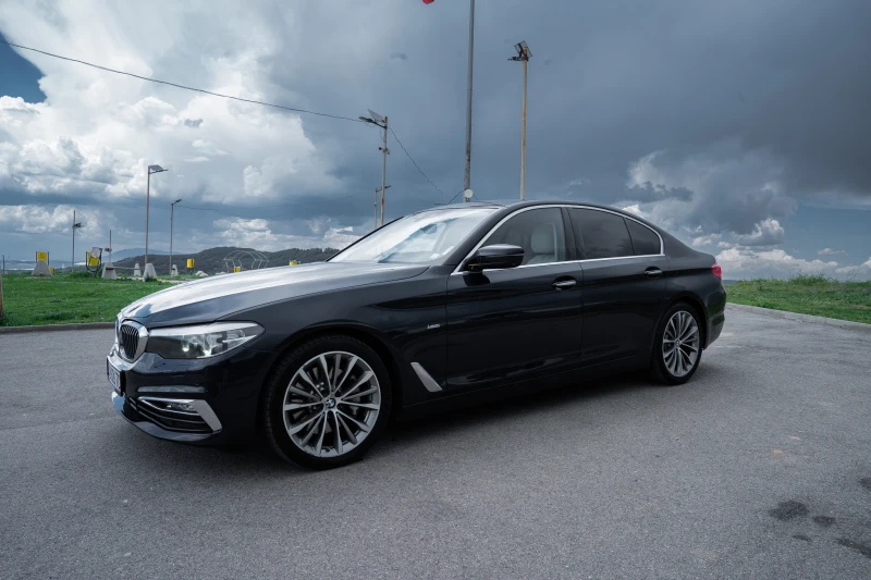 BMW 530 G30, X-DRIVE, Luxury, снимка 3 - Автомобили и джипове - 52431695