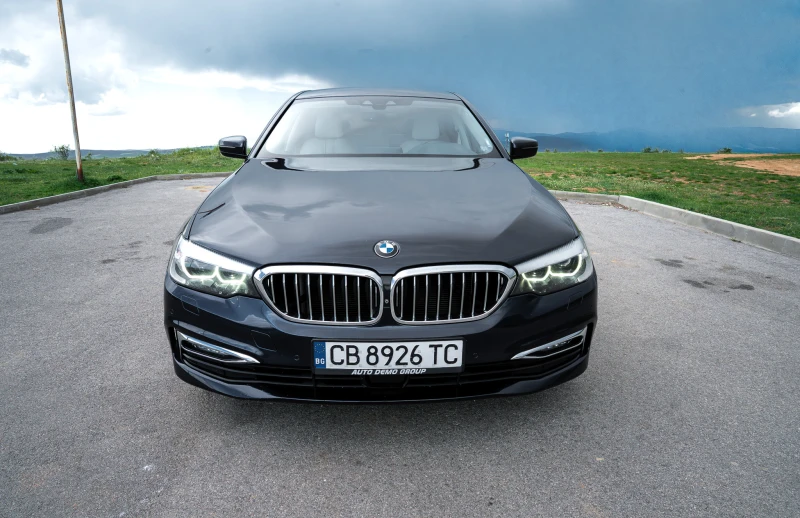 BMW 530 G30, X-DRIVE, Luxury, снимка 2 - Автомобили и джипове - 52431695