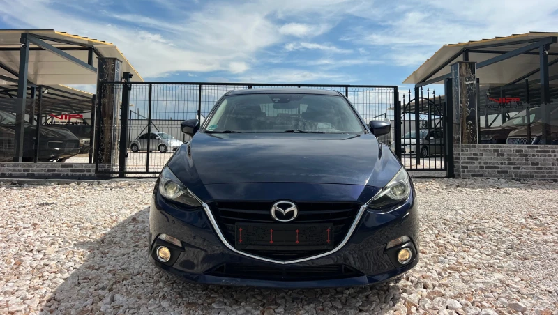 Mazda 3 2.2d XENON/HEAD-UP/NAVI/PODGREV/6sk/KLIMATR/UNIKAT, снимка 2 - Автомобили и джипове - 51057350