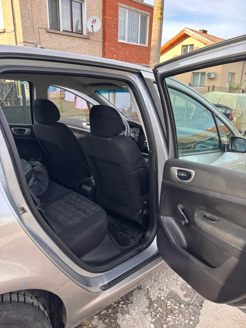 Peugeot 307 1.6HDI, снимка 11 - Автомобили и джипове - 52390400