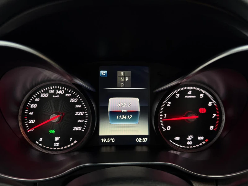 Mercedes-Benz C 300 4MATIC * АвтоКредит (ЦЕНА ДО БГ), снимка 11 - Автомобили и джипове - 52555304