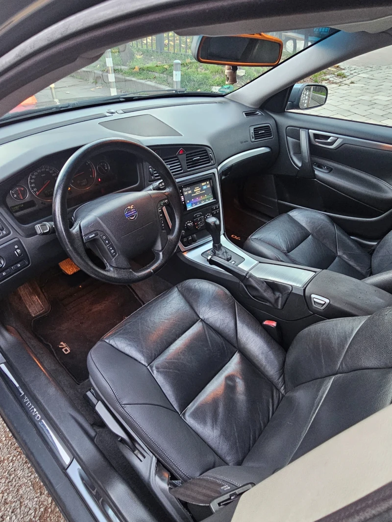 Volvo V70 2.5t lpg, снимка 6 - Автомобили и джипове - 52843418