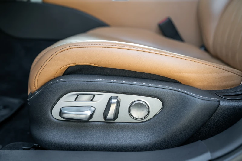 Lexus LS 500 AWD FACELIFT , снимка 8 - Автомобили и джипове - 52772700