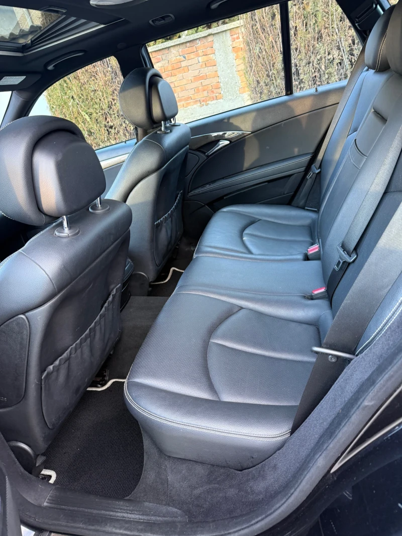 Mercedes-Benz E 280 3.0 v6 Avantgarde 4matic, снимка 9 - Автомобили и джипове - 53036164