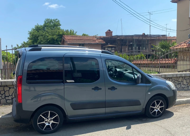 Citroen Berlingo XTR 1.6 HDI, снимка 10 - Автомобили и джипове - 53135724