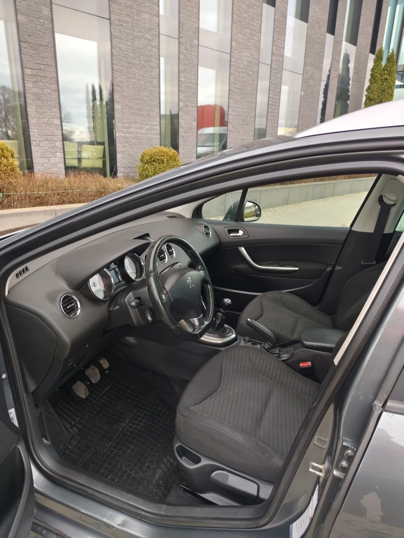 Peugeot 308 2.0HDI 150kc FACE PANORAMA ПЕРФЕКТЕН, TOP, !!!! , снимка 13 - Автомобили и джипове - 53468099