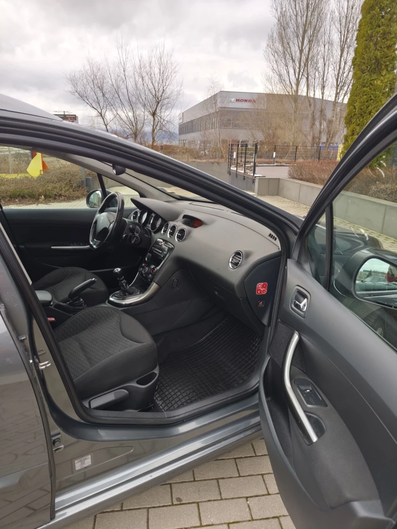 Peugeot 308 2.0HDI 150kc FACE PANORAMA ПЕРФЕКТЕН, TOP, !!!! , снимка 12 - Автомобили и джипове - 53468099