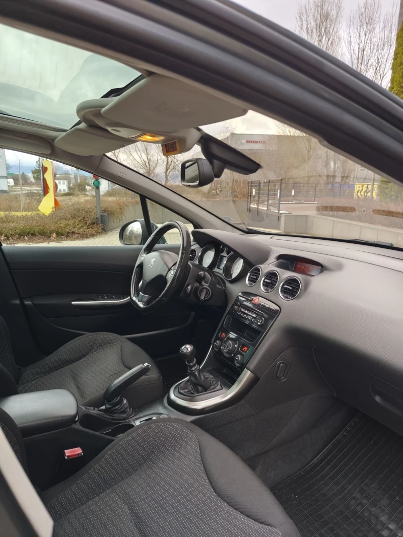 Peugeot 308 2.0HDI 150kc FACE PANORAMA ПЕРФЕКТЕН, TOP, !!!! , снимка 11 - Автомобили и джипове - 53468099