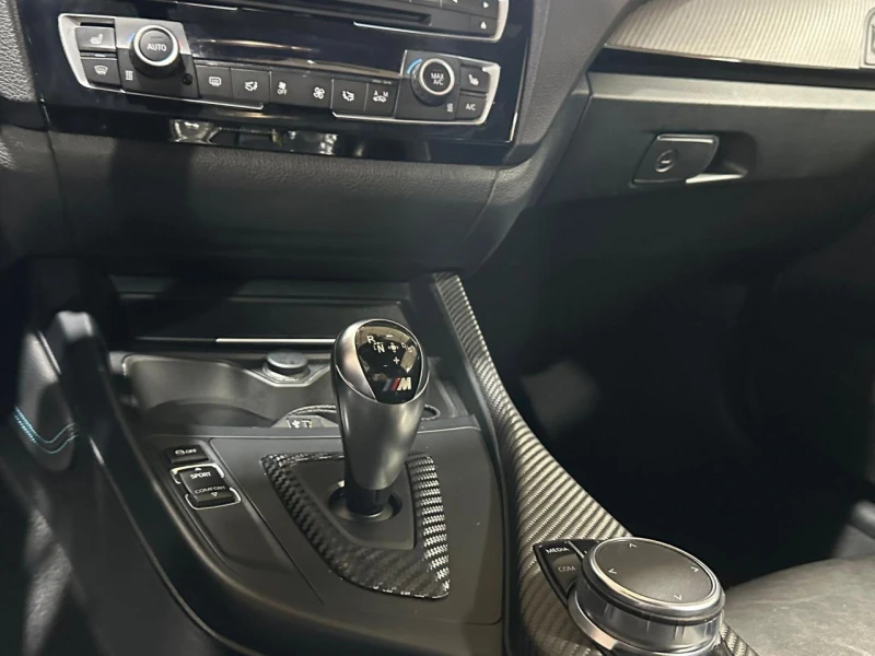 BMW M2 HARMAN&KARDON| CARPLAY, снимка 9 - Автомобили и джипове - 53469952
