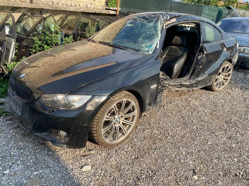 BMW 335 акт рейка ,дисТроник, Тв,Кейлес, L7 , щора , , снимка 2 - Автомобили и джипове - 29529902