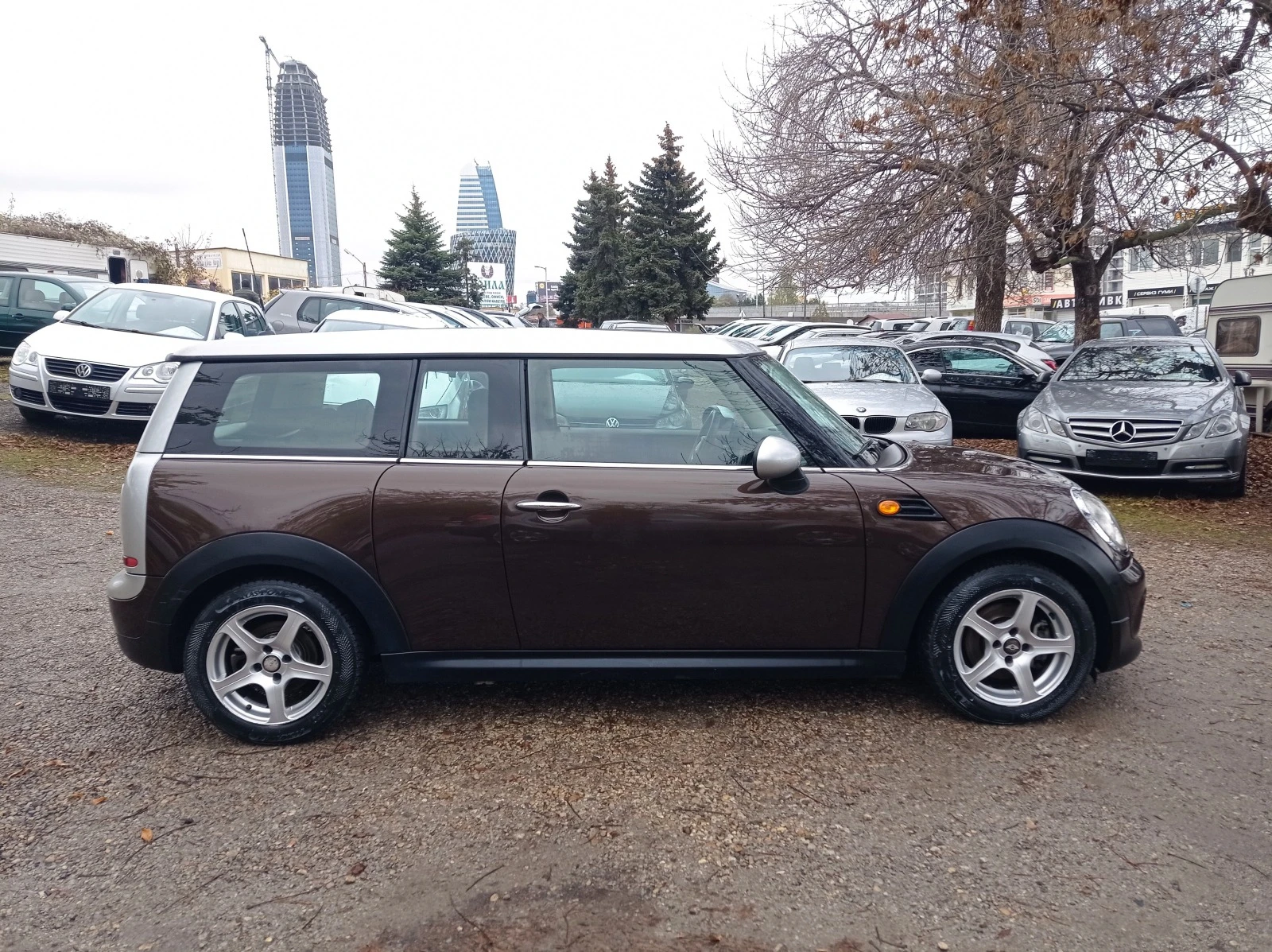 Mini Clubman 1.6I-ГАЗ-6 ск. - изображение 5