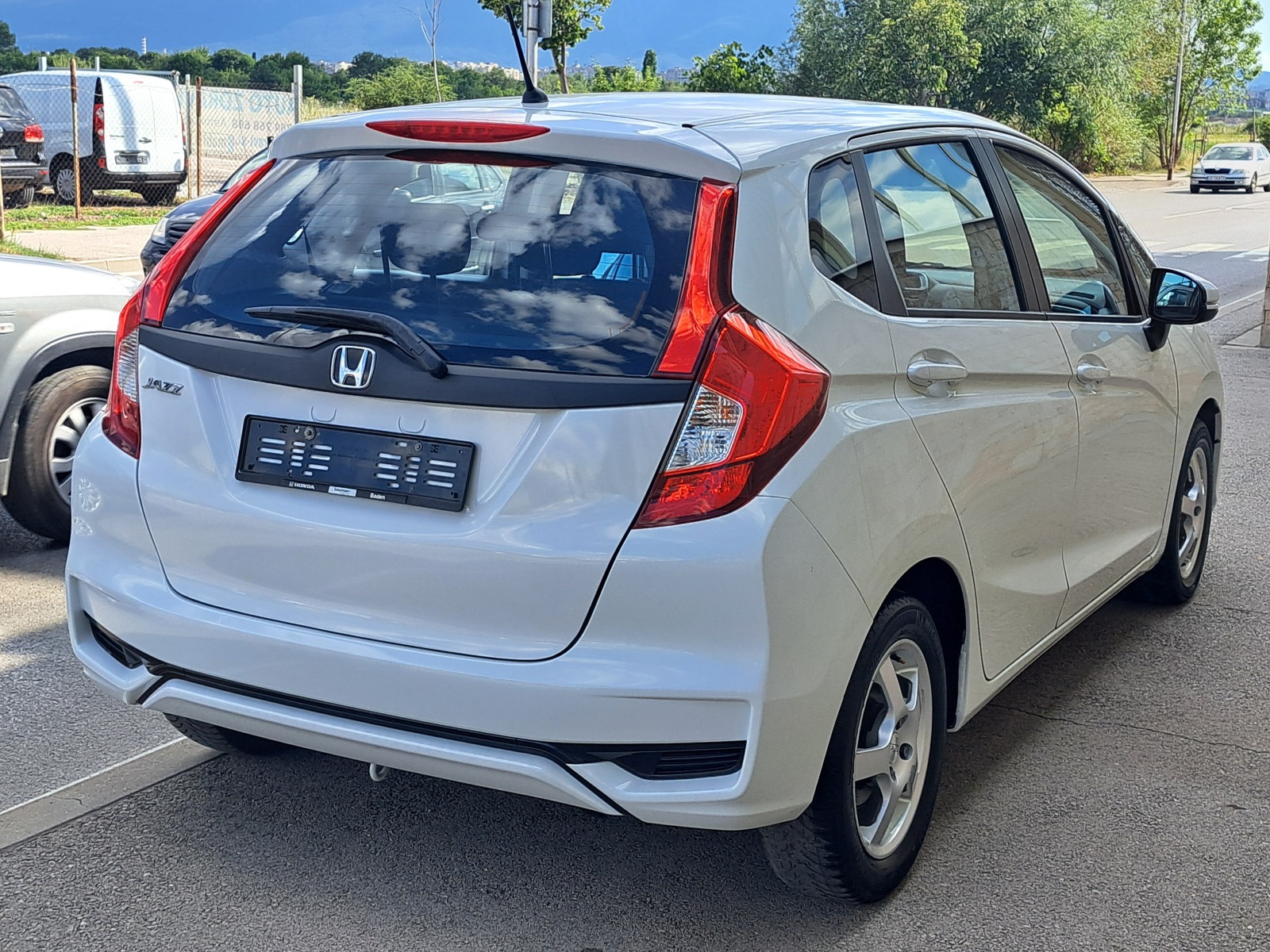 Honda Jazz 1.3/101к.с. АВТОМАТ  Face lift - изображение 5