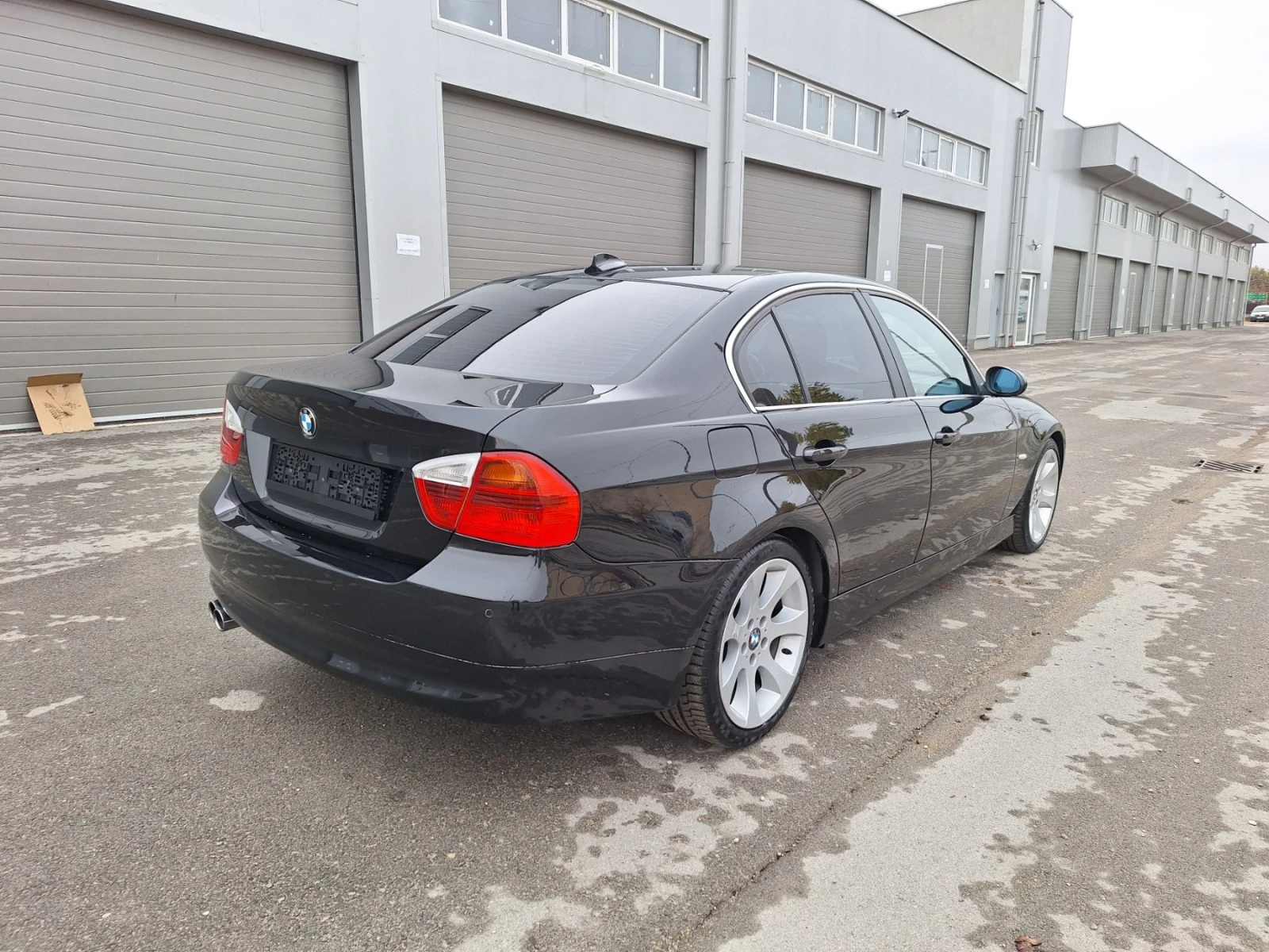 BMW 330 3, 0i автомат, кожа, нави, отлична - изображение 5