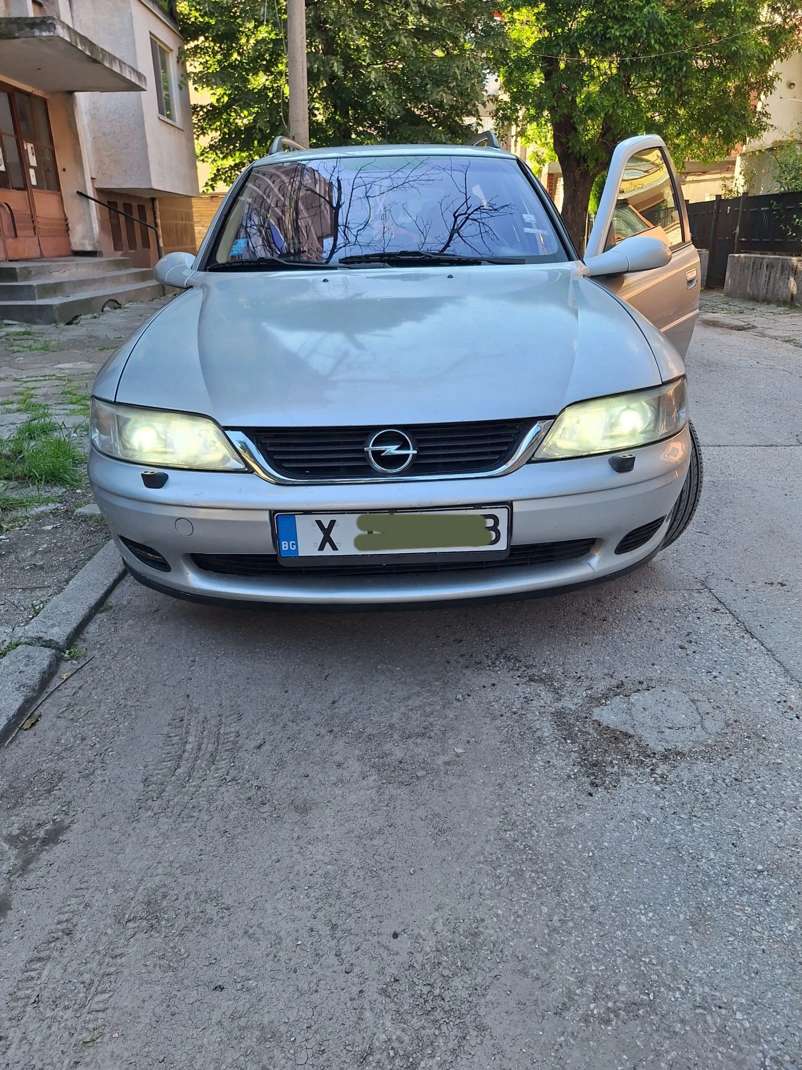 Opel Vectra B - изображение 3