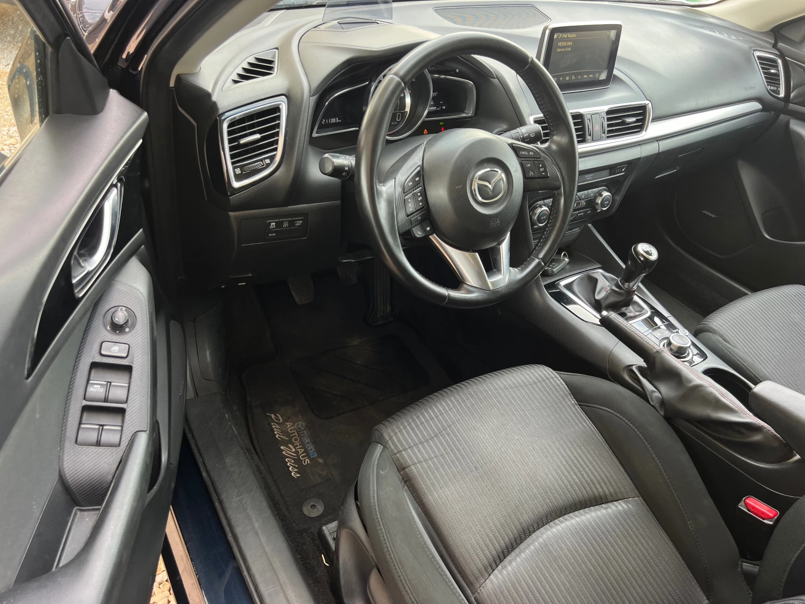 Mazda 3 2.2d XENON/HEAD-UP/NAVI/PODGREV/6sk/KLIMATR/UNIKAT | Mobile.bg   11