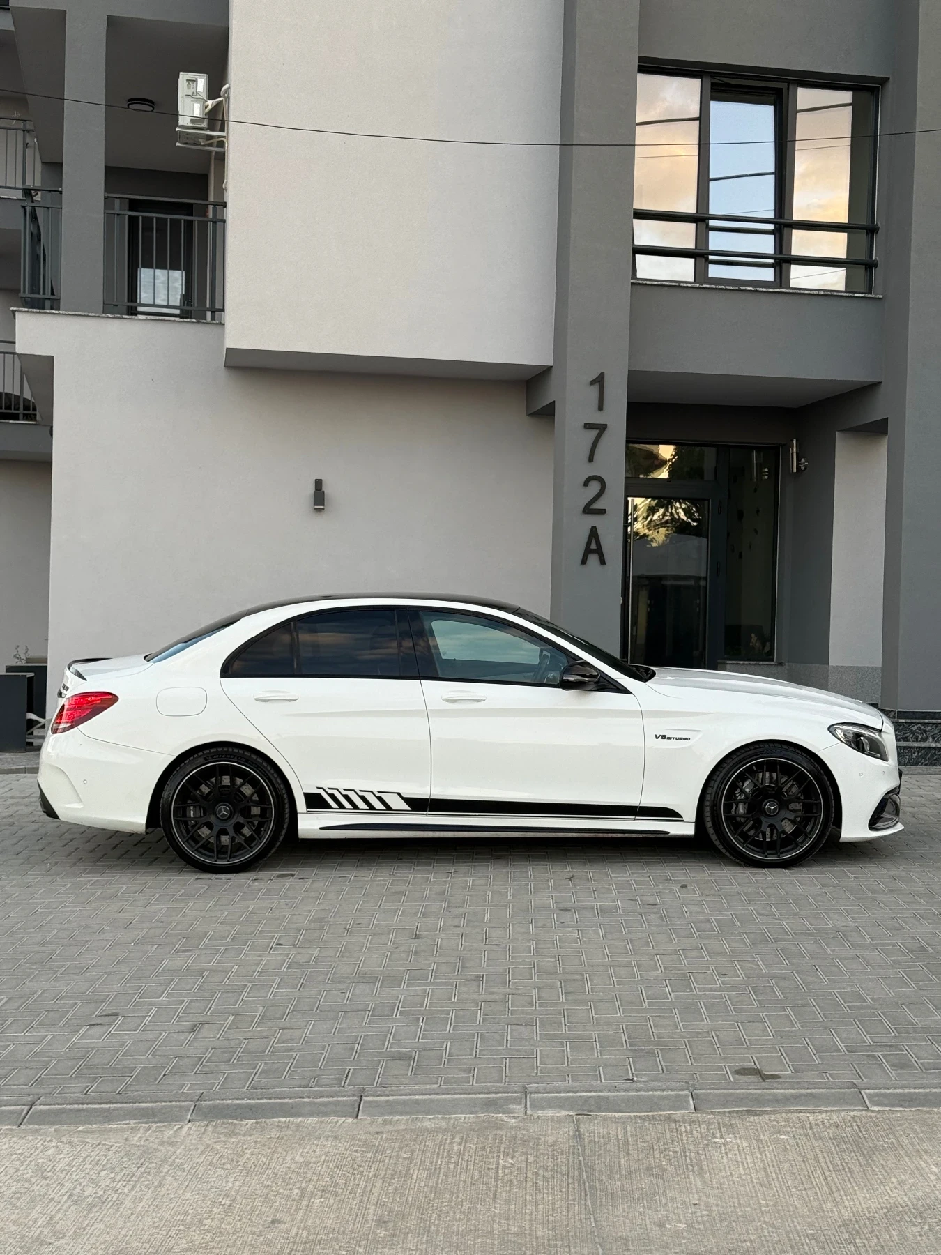 Mercedes-Benz C 63 AMG V8/ Bi-Turbo/ РЕГИСТРИРАНО/ОБСЛУЖЕНО  - изображение 7