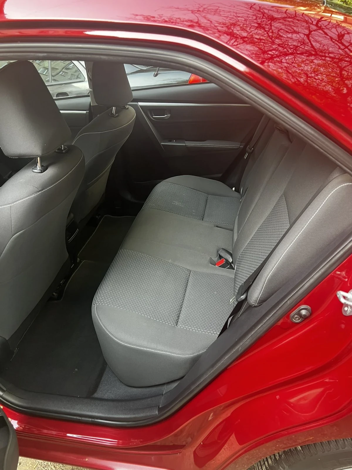 Toyota Corolla Седан - изображение 6