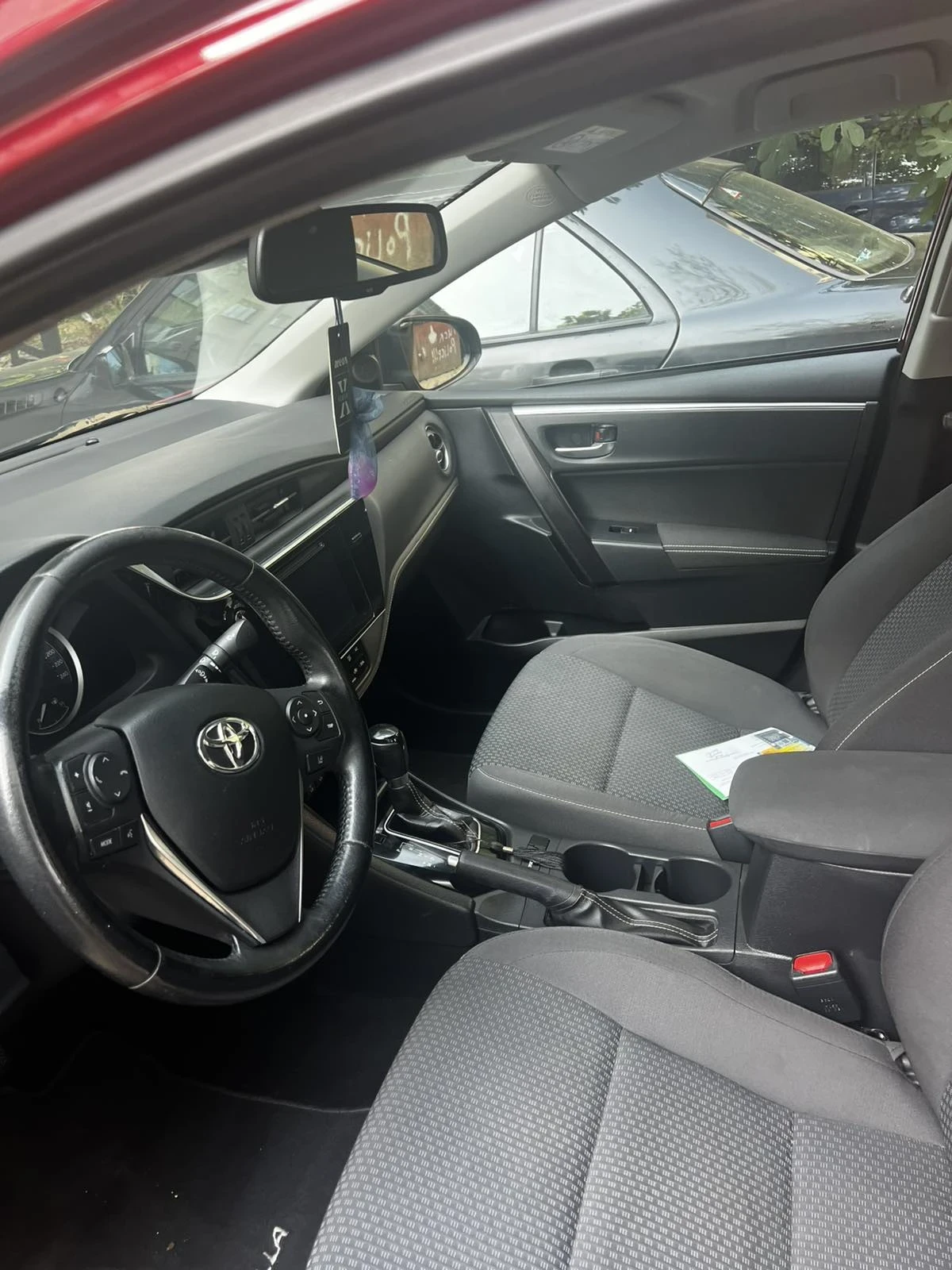 Toyota Corolla Седан - изображение 4