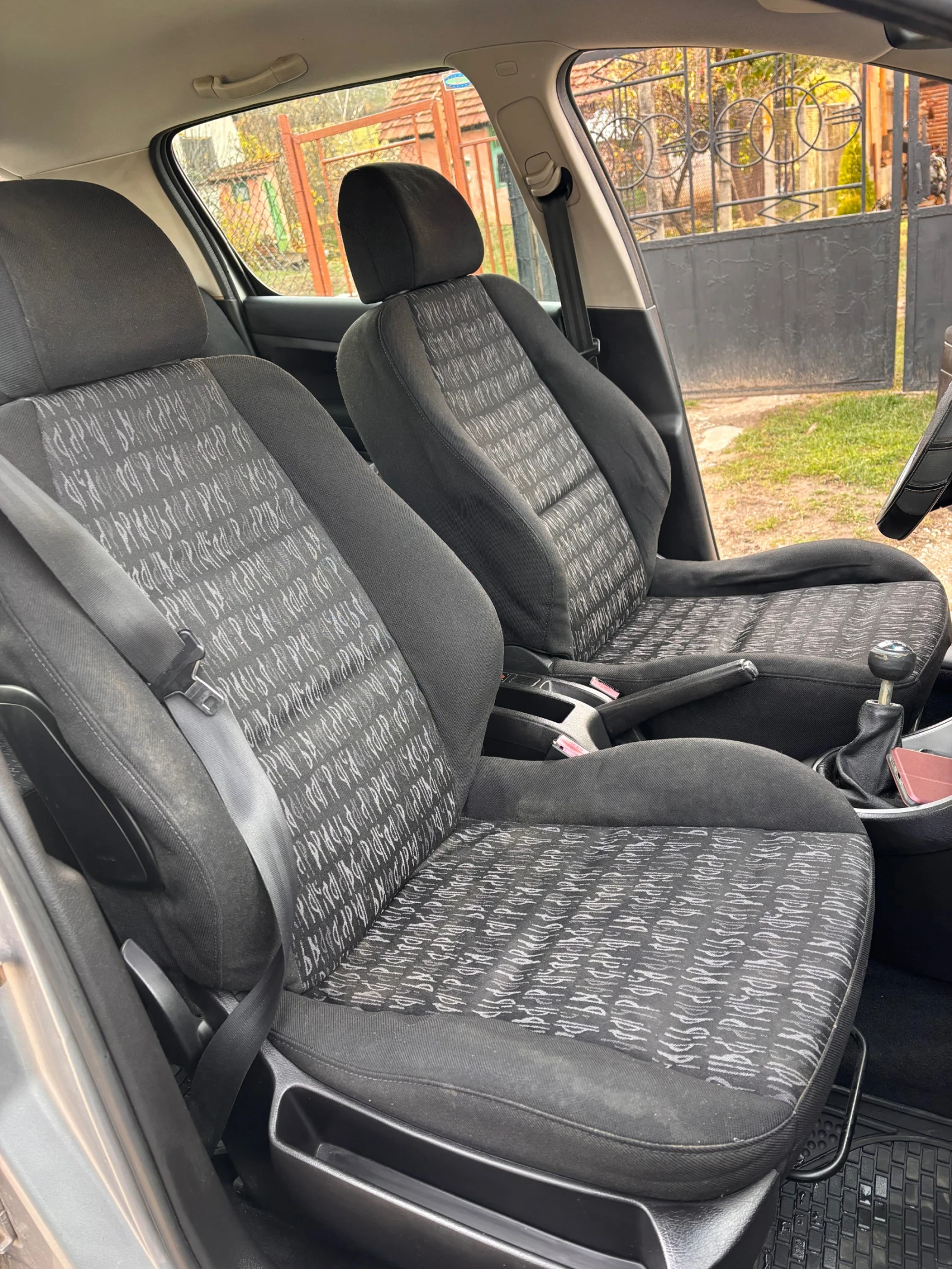 Peugeot 307 1.6HDI - изображение 10