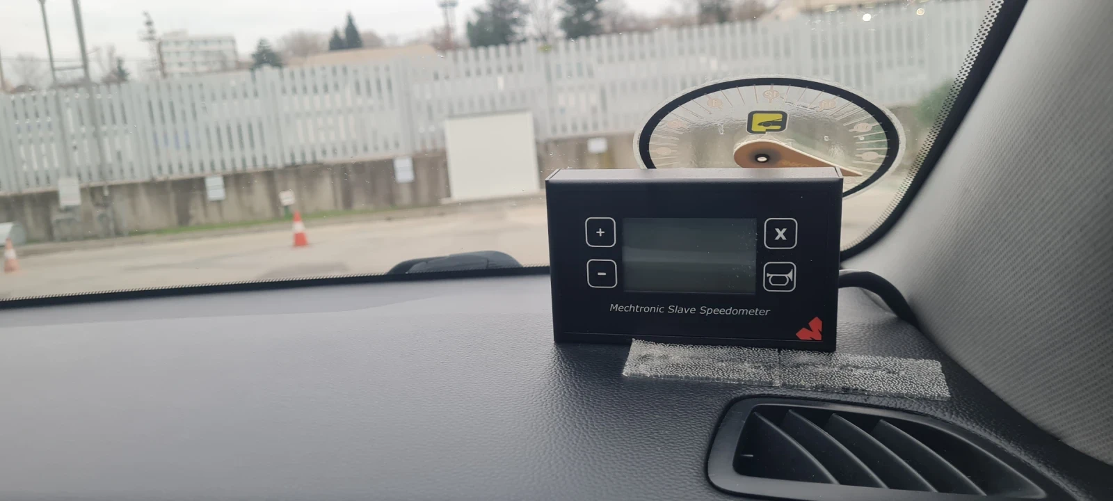 Hyundai I20 1.1 diesel EURO 6 | Mobile.bg � ����������� 15