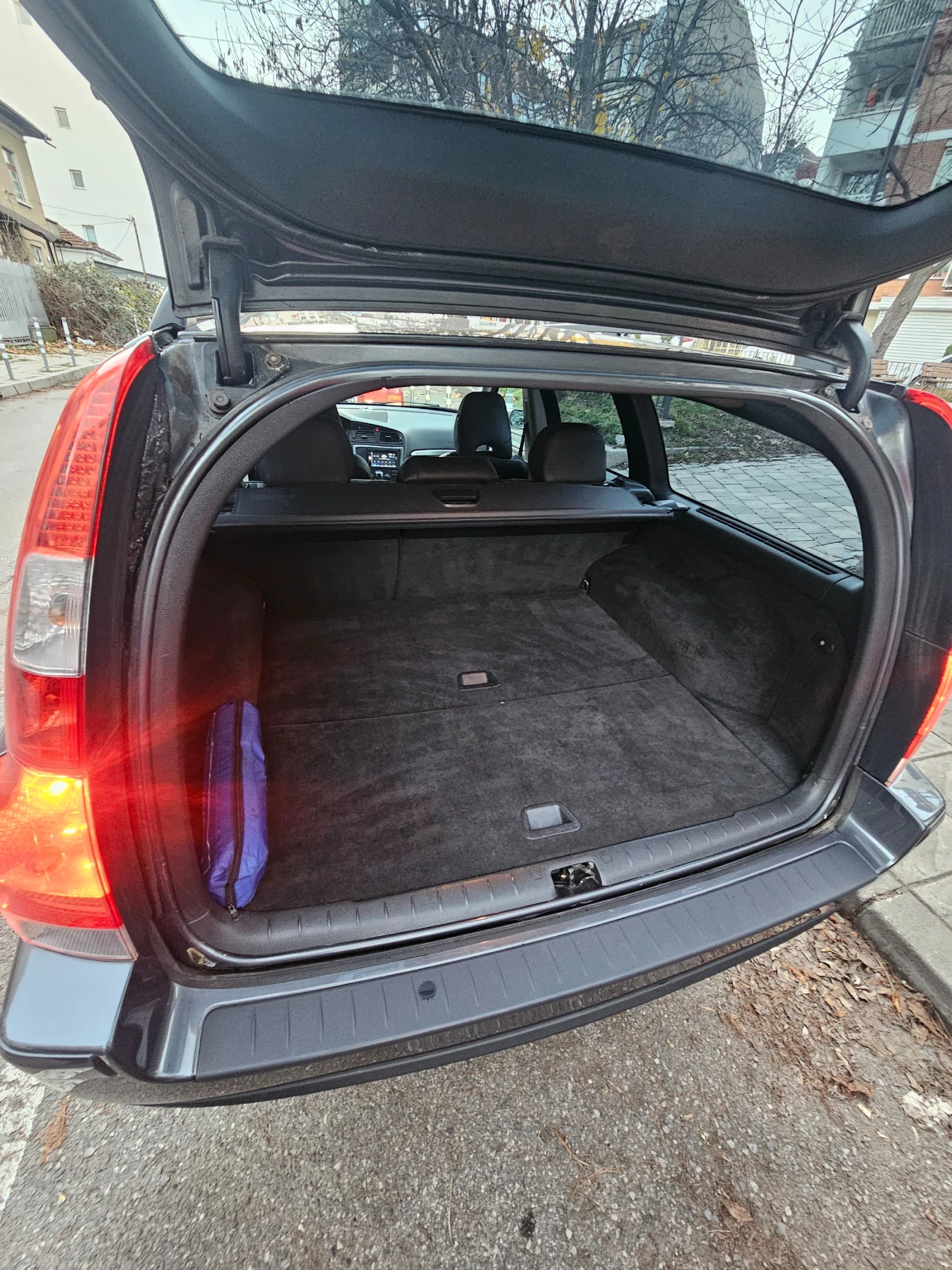 Volvo V70 2.5t lpg - изображение 9