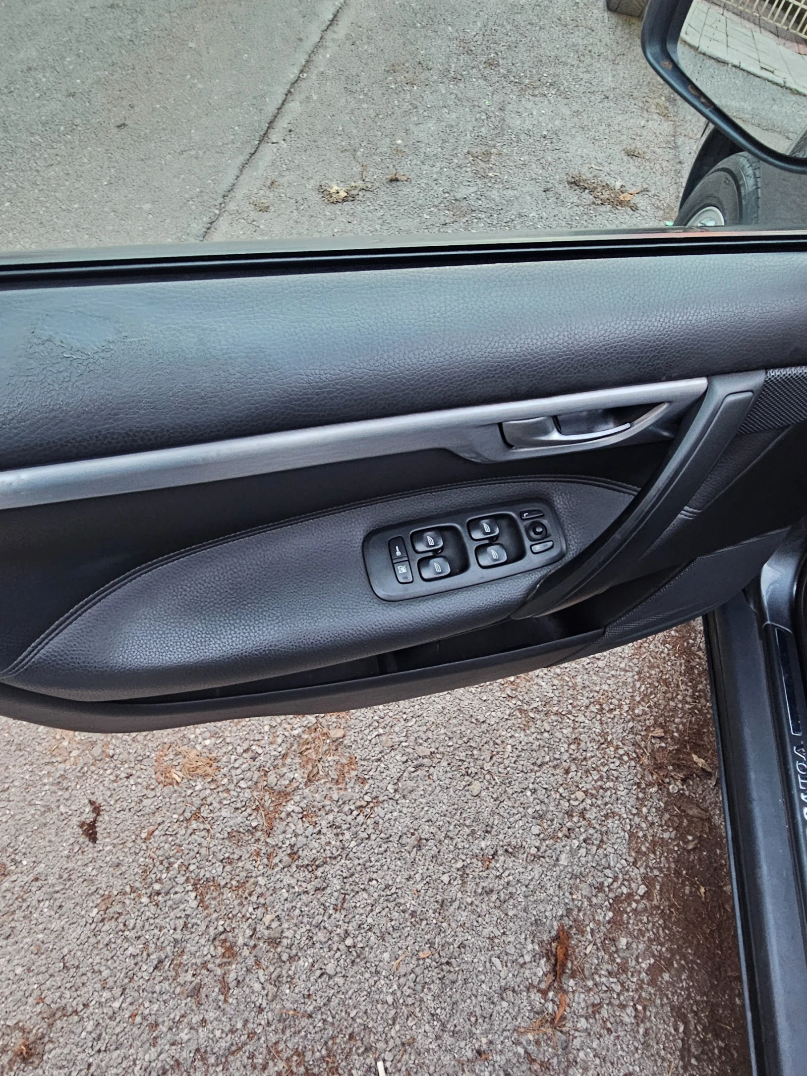 Volvo V70 2.5t lpg - изображение 10