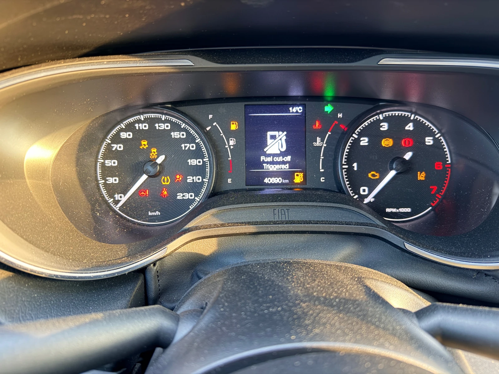 Fiat Tipo 1.0 TGDI, снимка 11 - Автомобили и джипове - 53727922