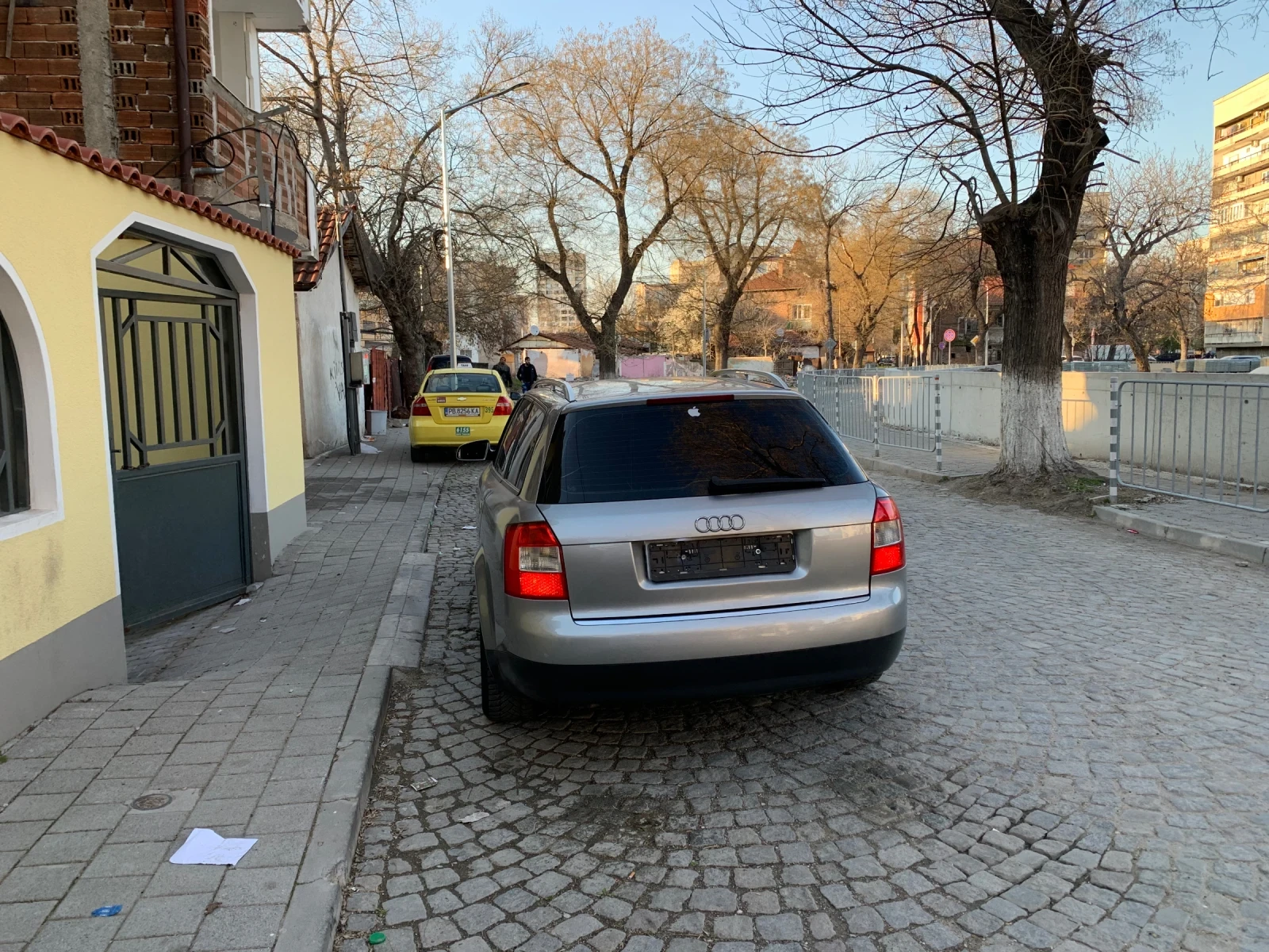 Audi A4 2.5 DIEZEL, снимка 7 - Автомобили и джипове - 54102479